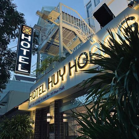 Huy Hoang Hotel Phan Thiết Buitenkant foto