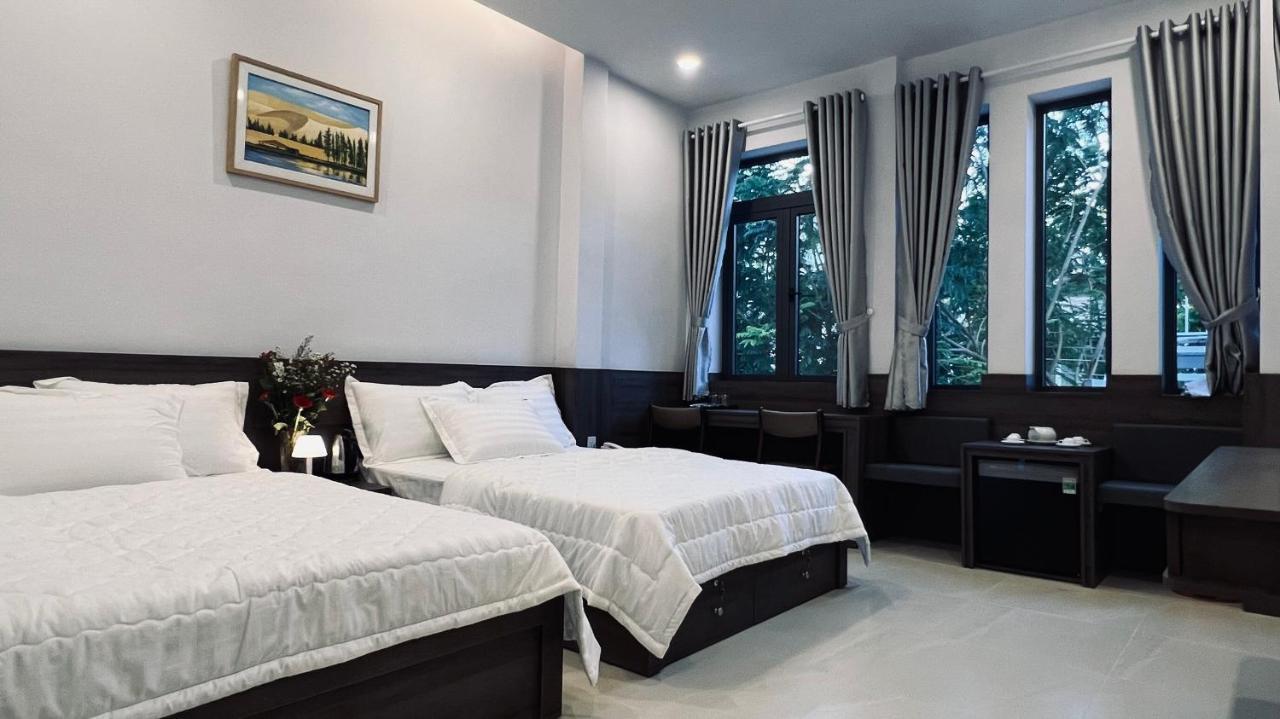 Huy Hoang Hotel Phan Thiết Buitenkant foto