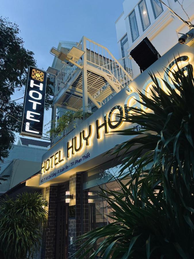 Huy Hoang Hotel Phan Thiết Buitenkant foto