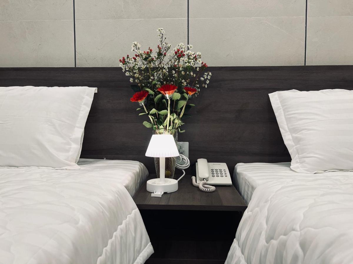 Huy Hoang Hotel Phan Thiết Buitenkant foto