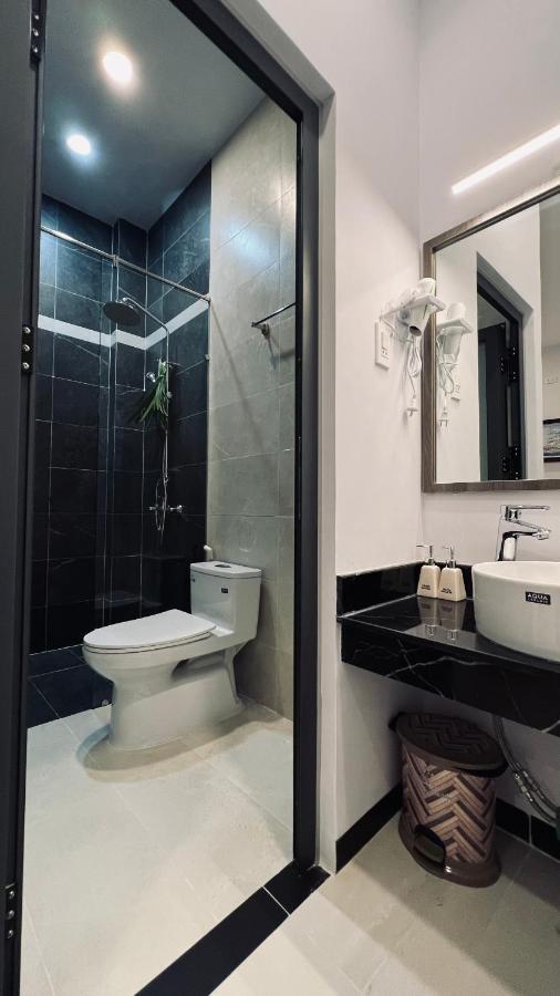 Huy Hoang Hotel Phan Thiết Buitenkant foto