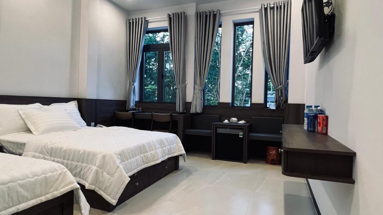 Huy Hoang Hotel Phan Thiết Buitenkant foto