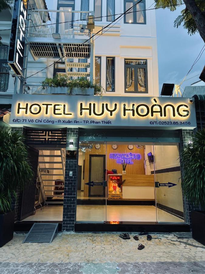 Huy Hoang Hotel Phan Thiết Buitenkant foto